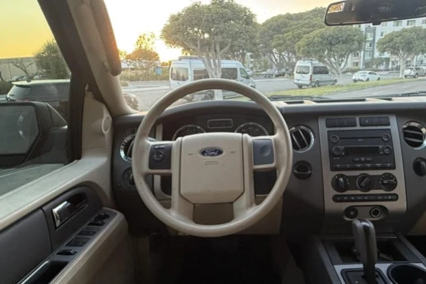 2007 Ford Expedition 2nd Gen - Image 6 of 8