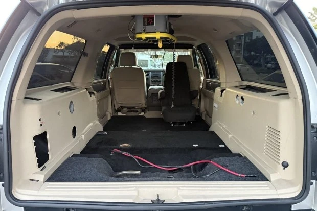 2007 Ford Expedition 3rd Gen - Image 5 of 8