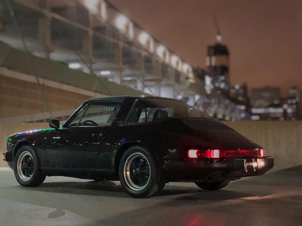 1986 Porsche 911 Carrera 3.2 - Image 26 of 31