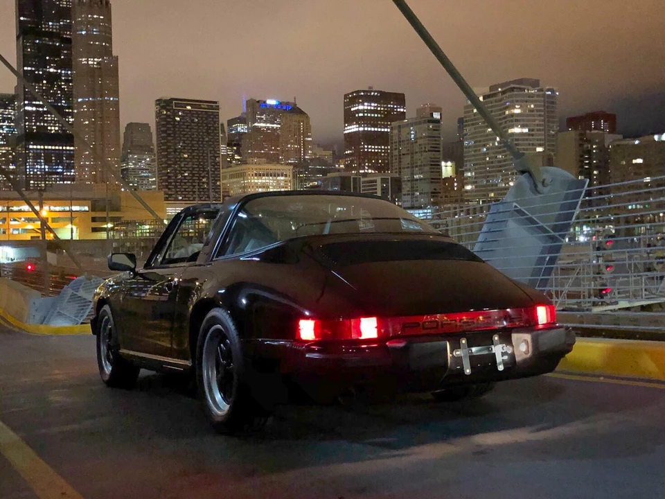 1986 Porsche 911 Carrera 3.2 - Image 24 of 31