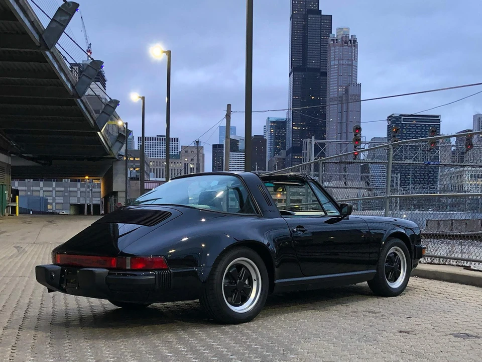 1986 Porsche 911 Carrera 3.2 - Image 9 of 31