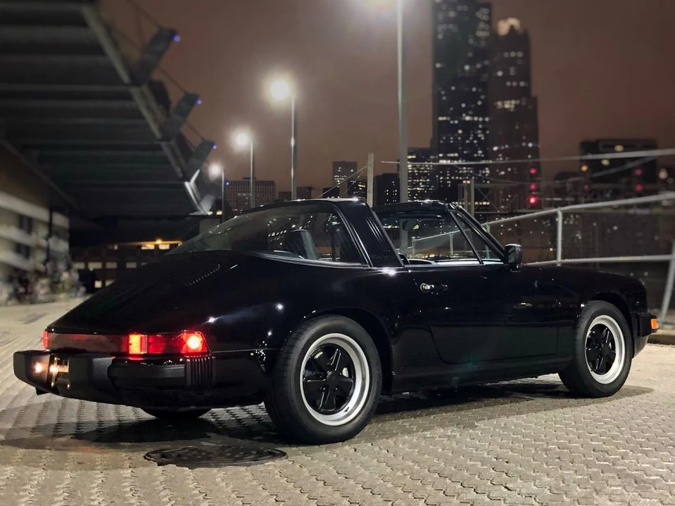 1986 Porsche 911 Carrera 3.2 - Image 21 of 31