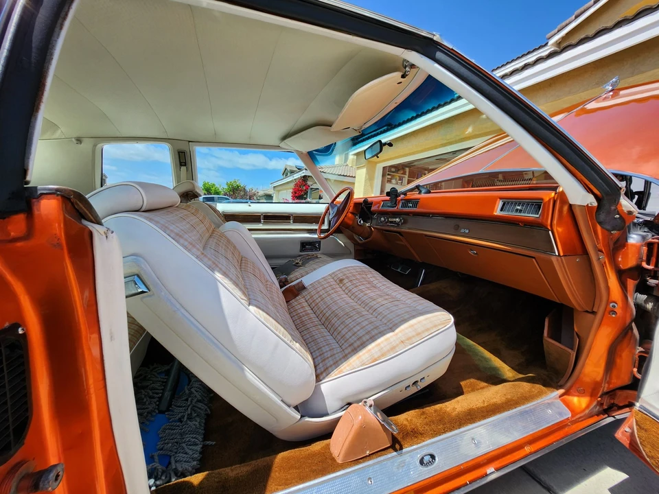 1975 Cadillac DeVille 4th Gen - Image 28 of 31