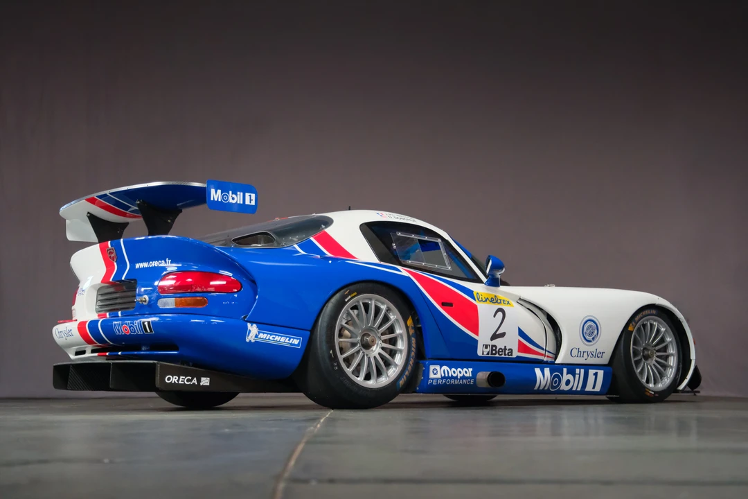 1999 Dodge Viper GTS 2nd Gen - Image 15 of 31
