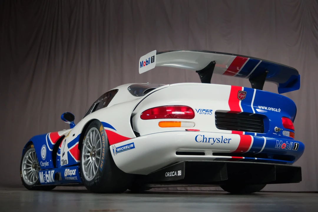 1999 Dodge Viper GTS 2nd Gen - Image 9 of 31