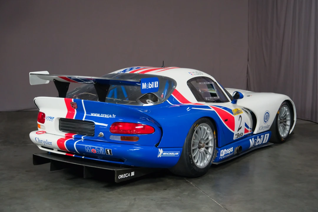 1999 Dodge Viper GTS 2nd Gen - Image 13 of 31