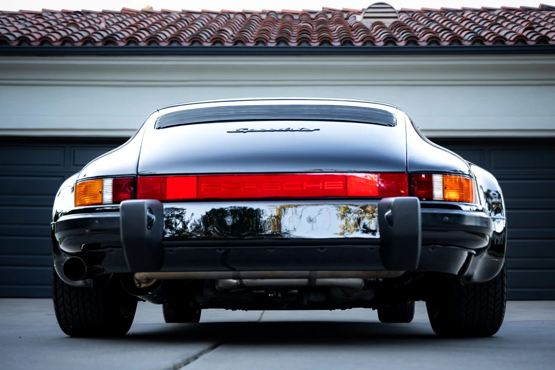 1989 Porsche 911 Carrera 3.2 - Image 30 of 31