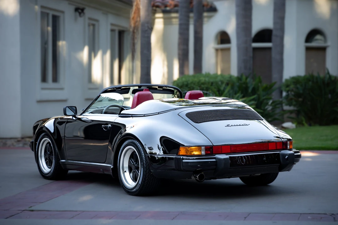 1989 Porsche 911 Carrera 3.2 - Image 25 of 31
