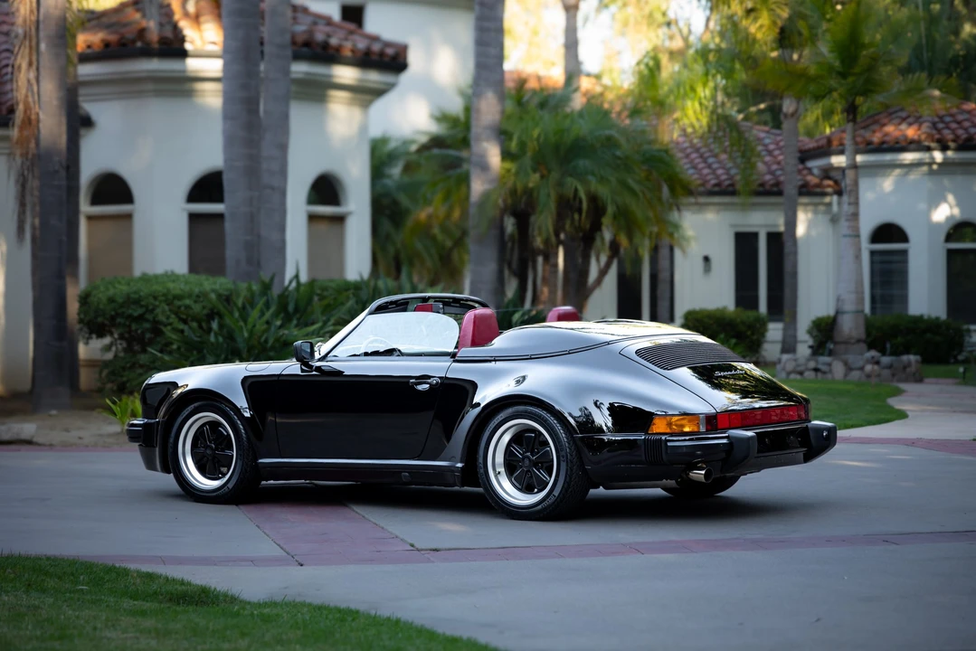 1989 Porsche 911 Carrera 3.2 - Image 24 of 31