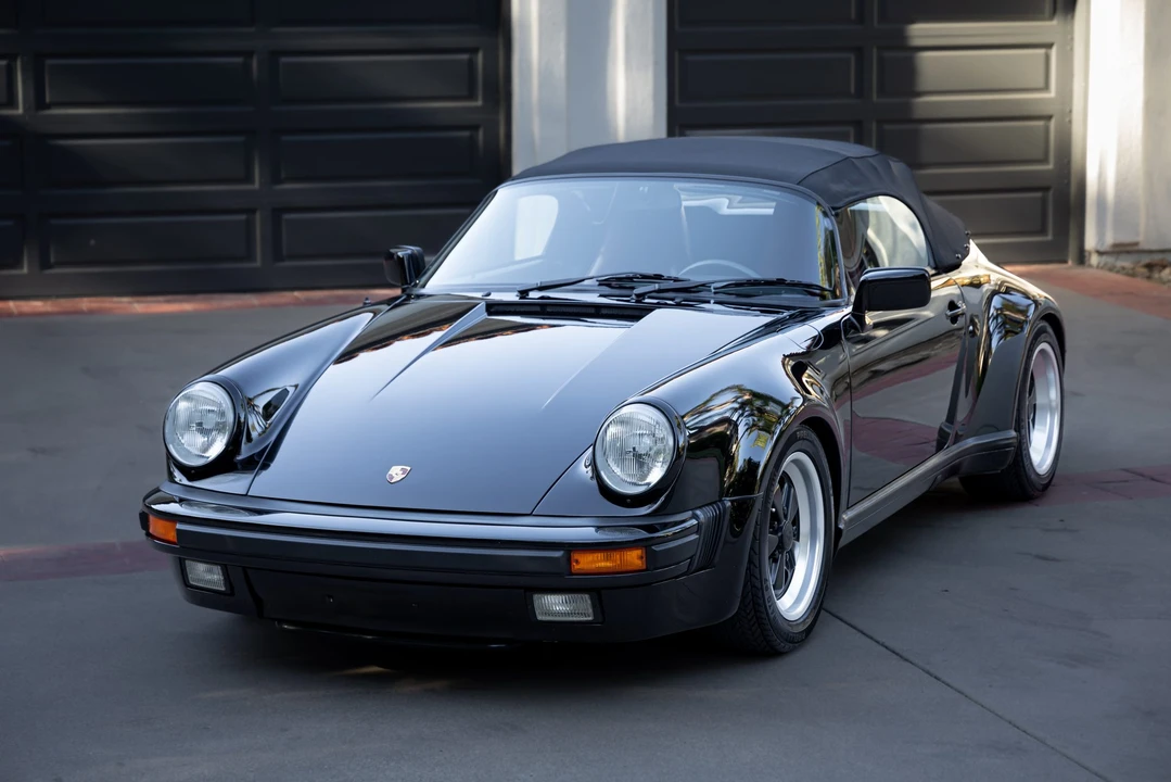 1989 Porsche 911 Carrera 3.2 - Image 2 of 31