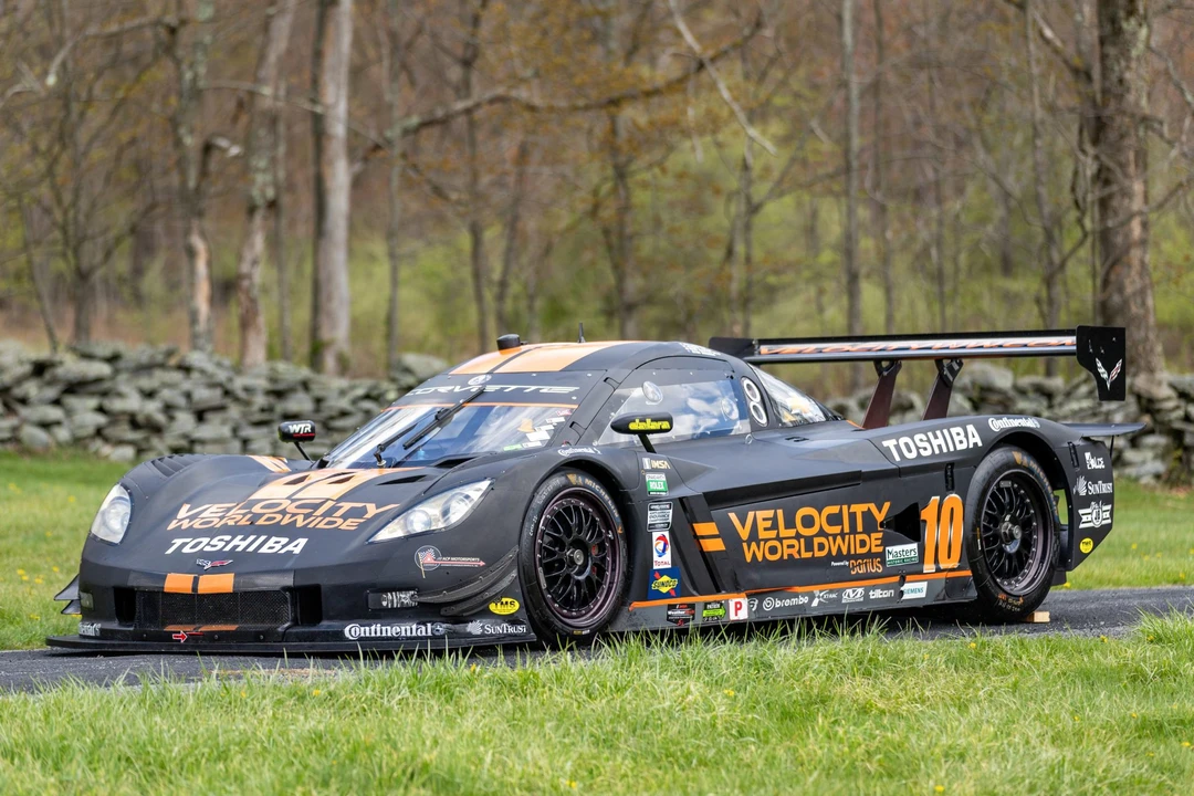 2012 Chevrolet Corvette C6 - Image 2 of 31