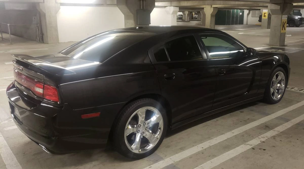 2011 Dodge Charger 7th Gen - Image 3 of 3