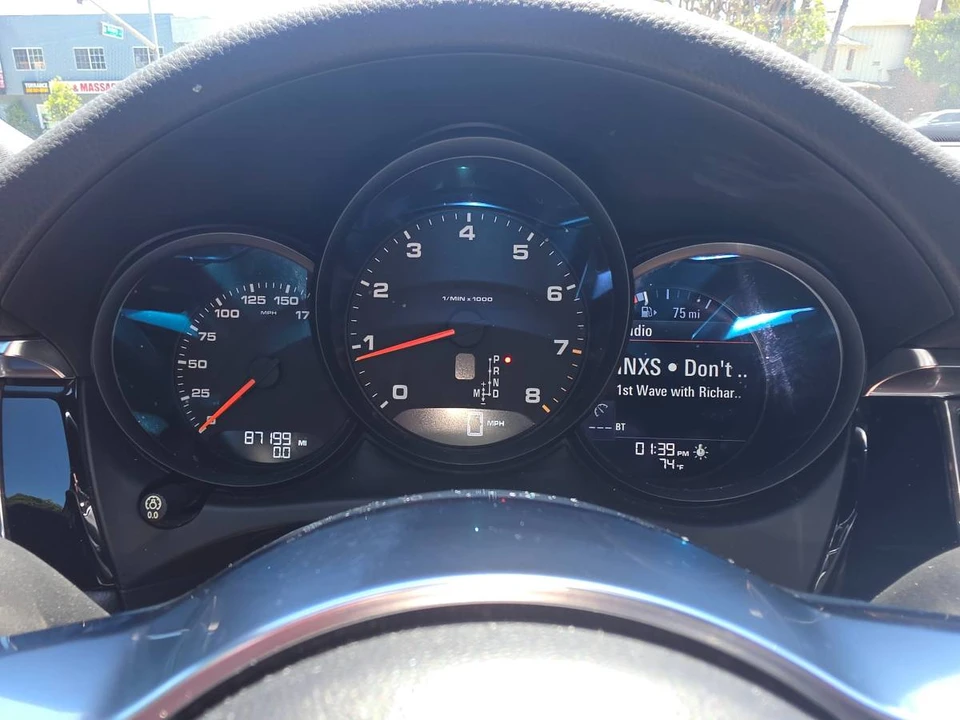 2018 Porsche Macan - Image 21 of 22
