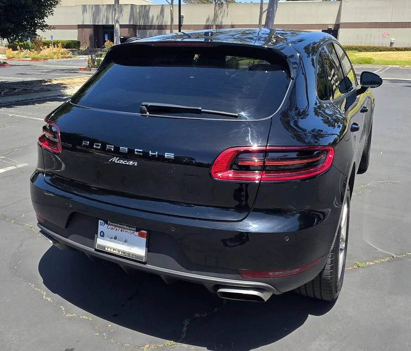 2018 Porsche Macan - Image 8 of 22
