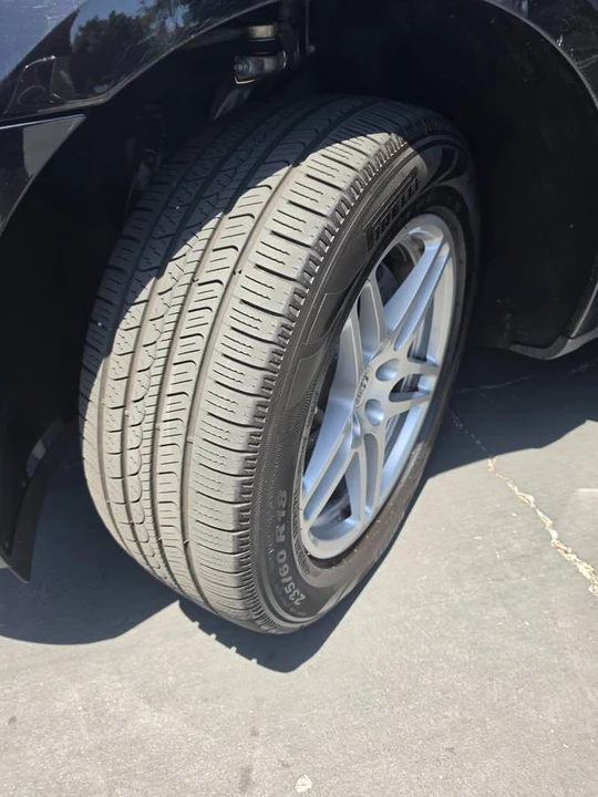 2018 Porsche Macan - Image 20 of 22