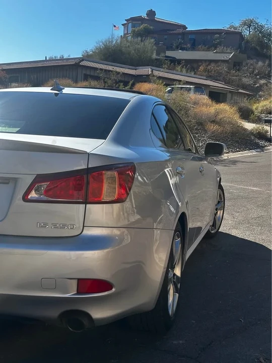 2013 Lexus IS 2nd Gen - Image 5 of 7
