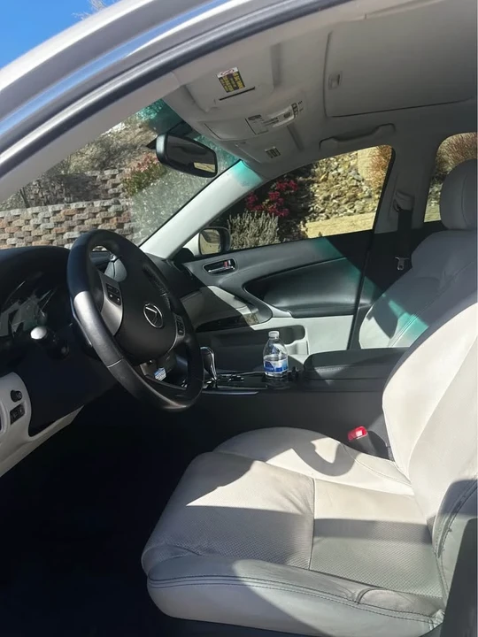 2013 Lexus IS 2nd Gen - Image 6 of 7
