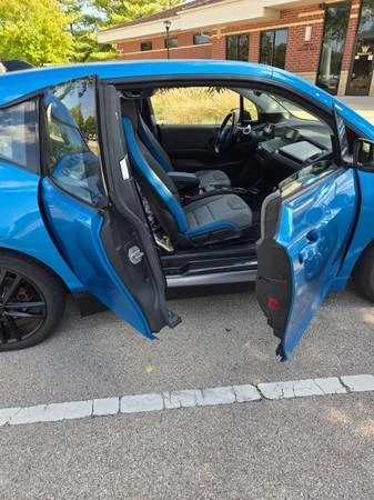 2017 BMW i3 - Image 6 of 9
