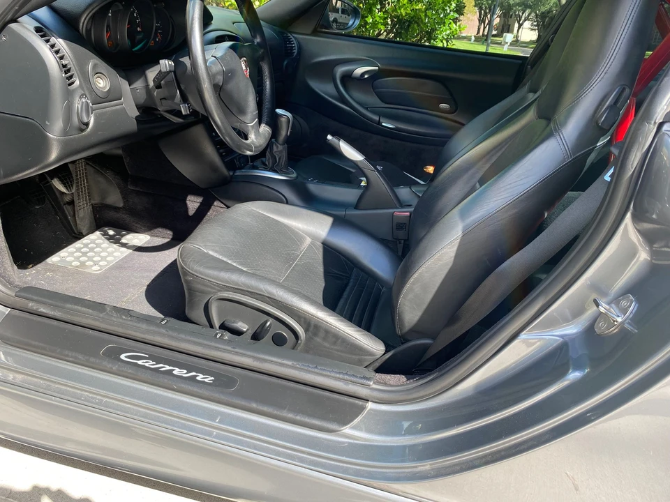 2002 Porsche 996 Carrera - Image 12 of 29