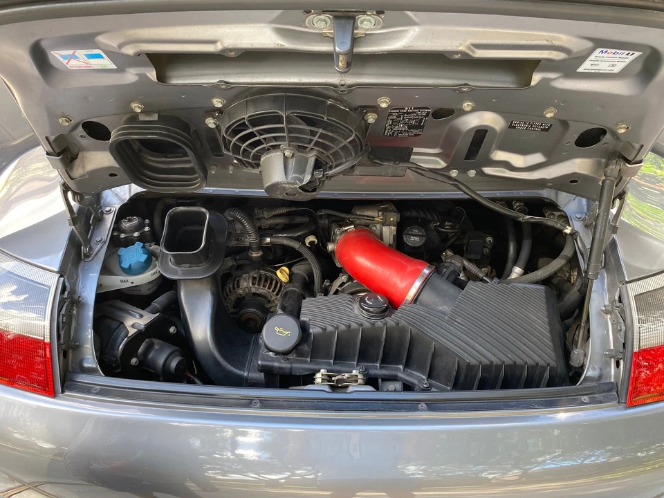 2002 Porsche 996 Carrera - Image 10 of 29