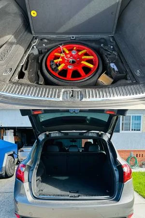 2012 Porsche 958 Cayenne - Image 9 of 16