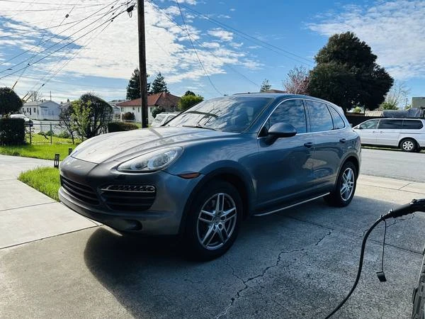2012 Porsche 958 Cayenne - Image 3 of 16