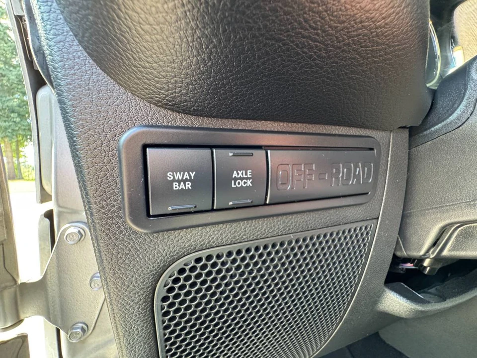2017 Jeep JK Wrangler - Image 11 of 23