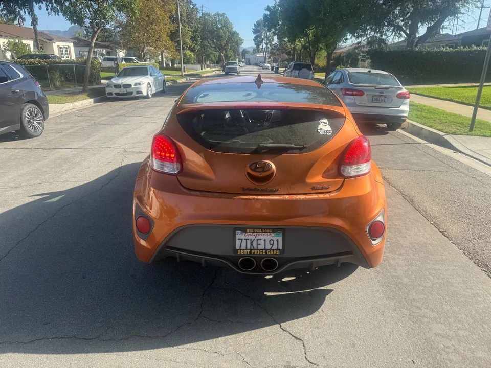 2016 Hyundai Veloster - Image 6 of 8