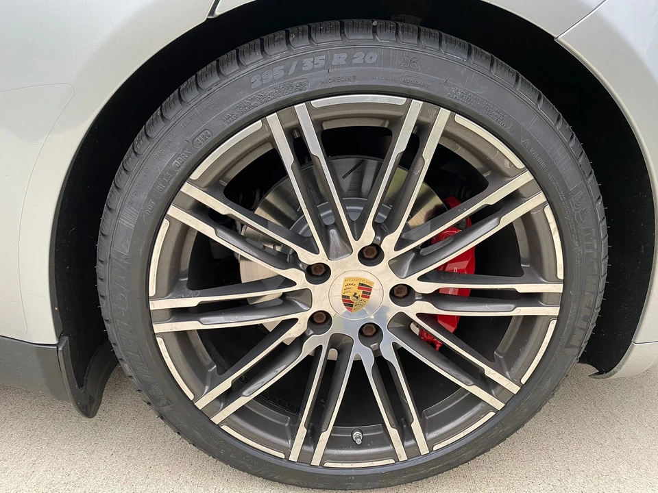 2015 Porsche 970 Panamera GTS - Image 6 of 20