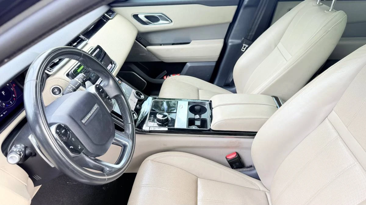 2018 Land Rover Range Rover Velar - Image 9 of 11