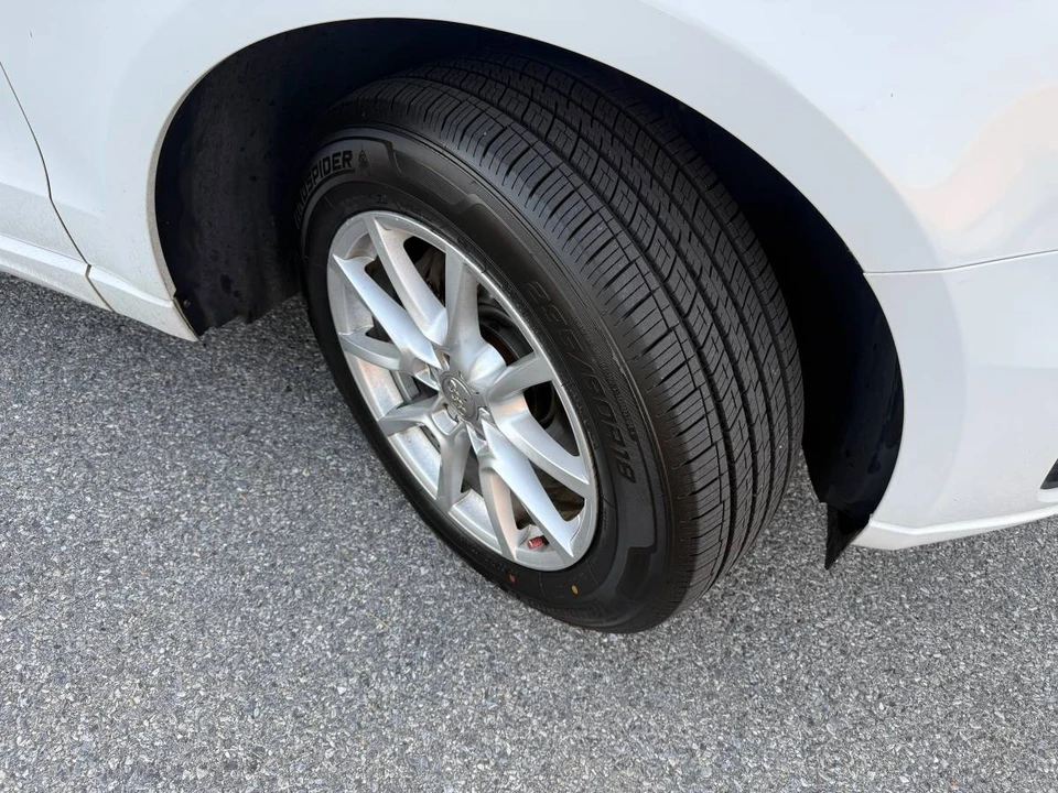 2012 Audi 8R Q5 - Image 16 of 17