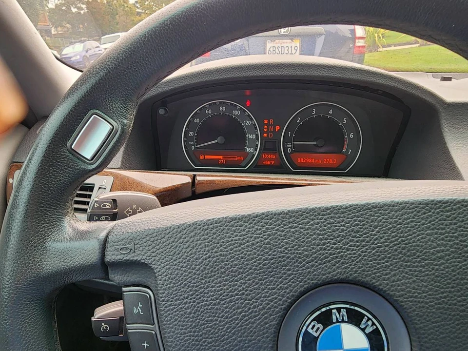 2005 BMW E65/E66 7 Series - Image 8 of 15