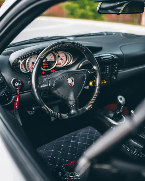 2001 Porsche 996 Turbo - Image 9 of 13