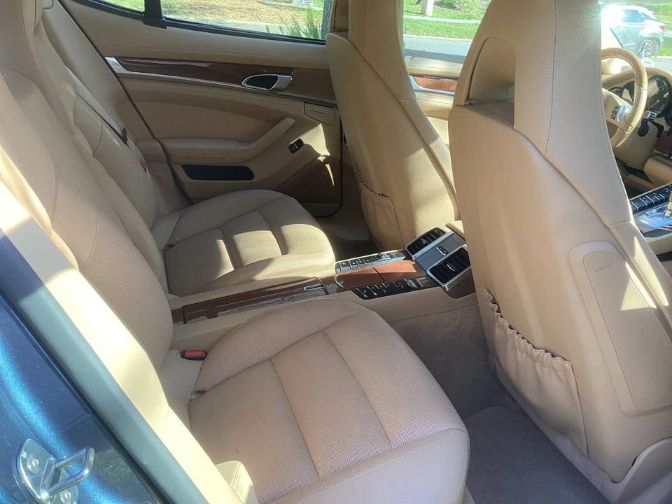 2014 Porsche Panamera - Image 10 of 18