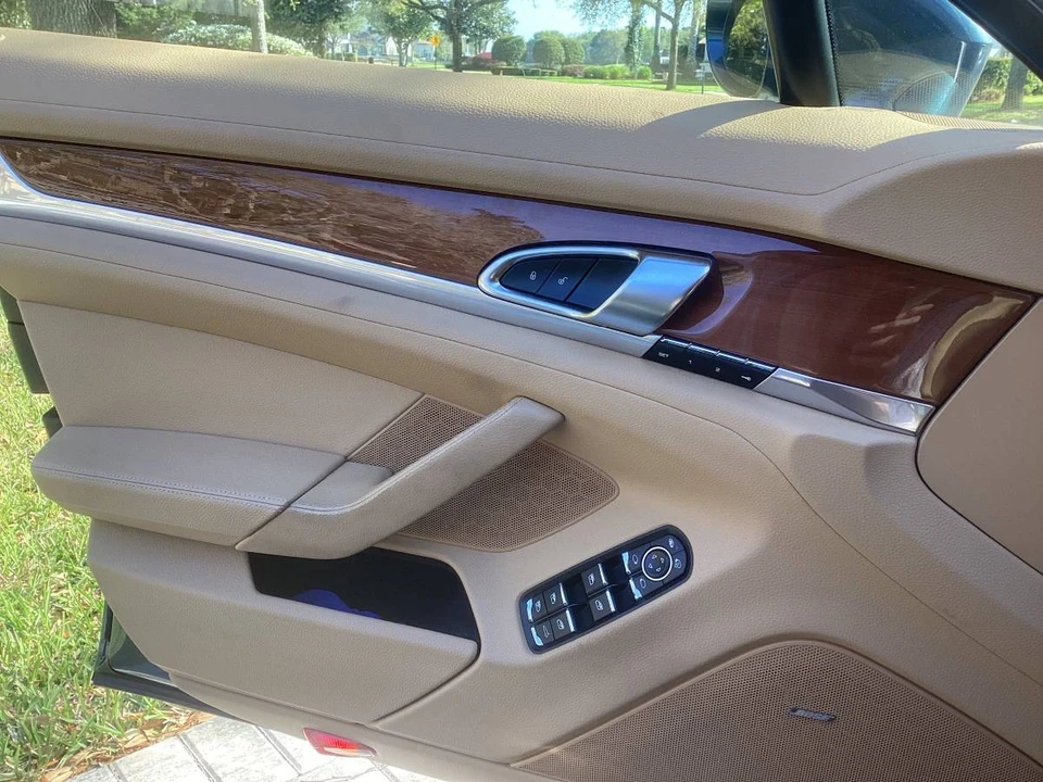 2014 Porsche Panamera - Image 6 of 18