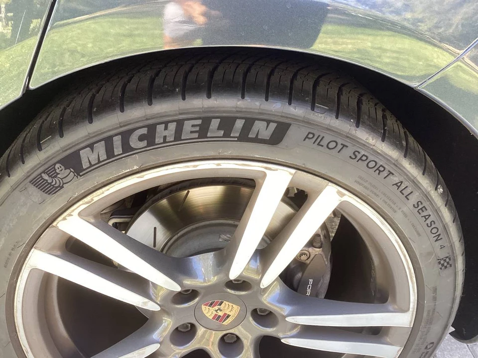 2014 Porsche Panamera - Image 17 of 18
