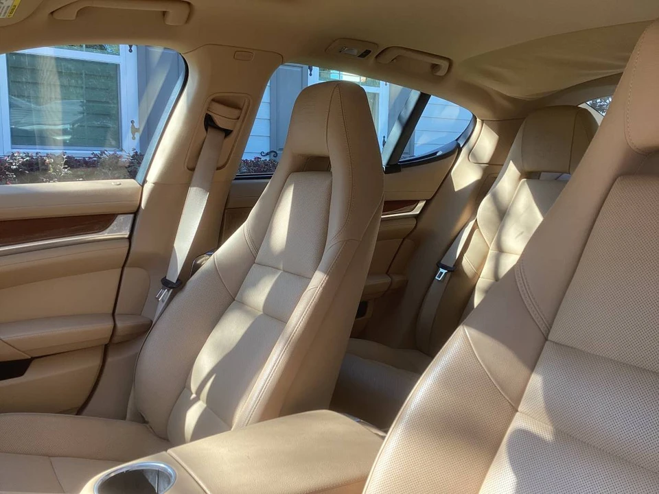 2014 Porsche Panamera - Image 9 of 18