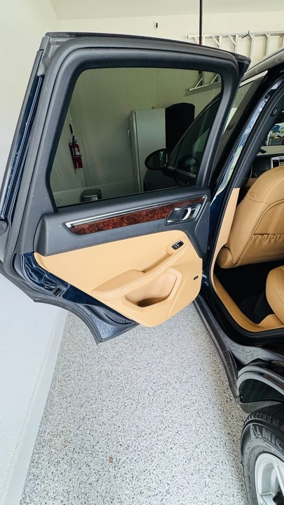 2017 Porsche Macan S - Image 25 of 30