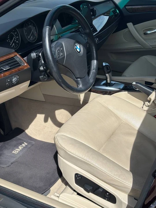 2009 BMW E60 5 Series Sedan - Image 10 of 22