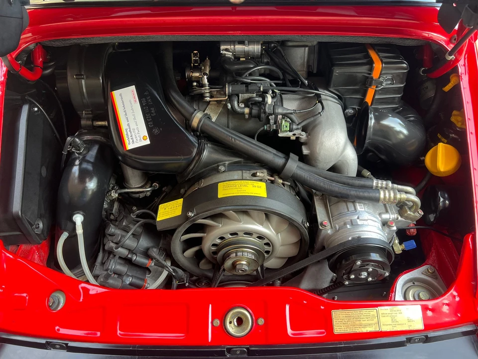 1990 Porsche 964 Carrera 4 - Image 10 of 13