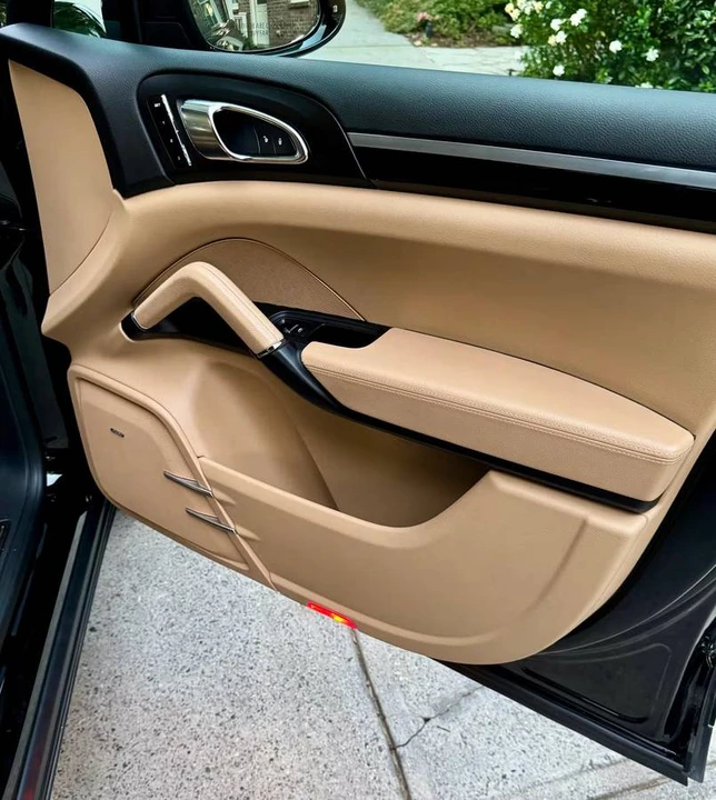 2016 Porsche 958 Cayenne - Image 6 of 7