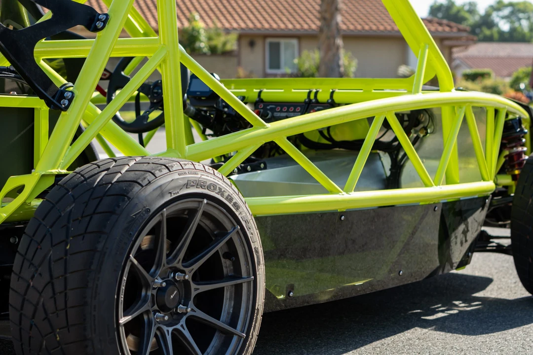 Exomotive Exocet - Image 29 of 31