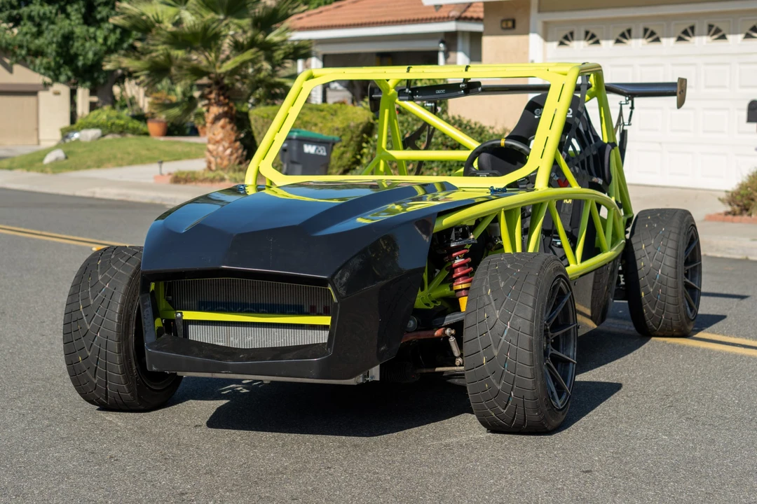 Exomotive Exocet - Image 2 of 31
