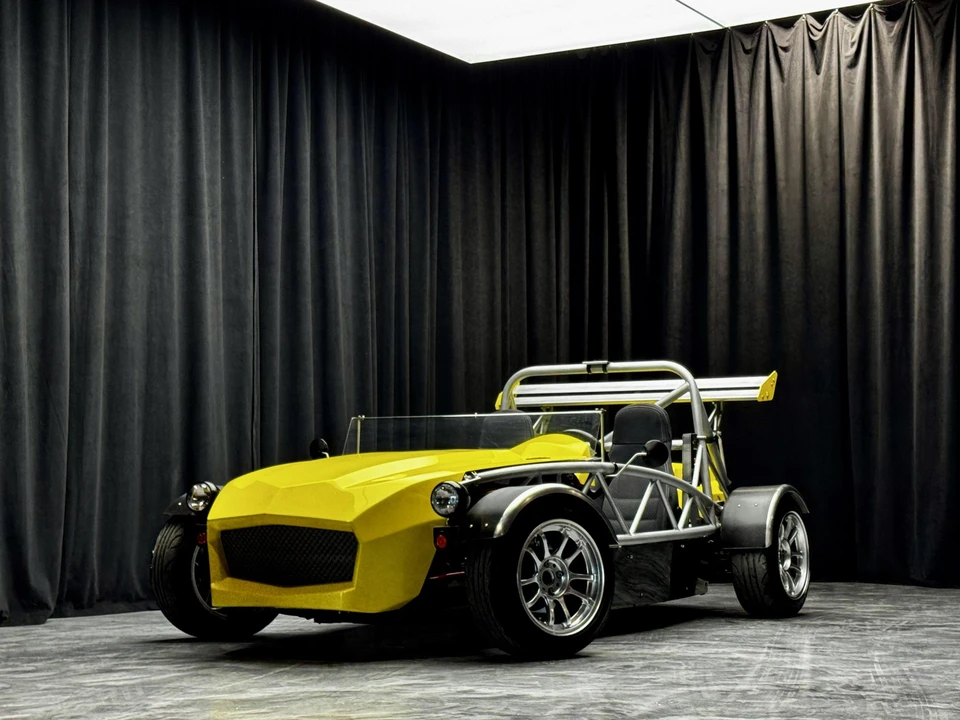 Exomotive Exocet - Image 2 of 31