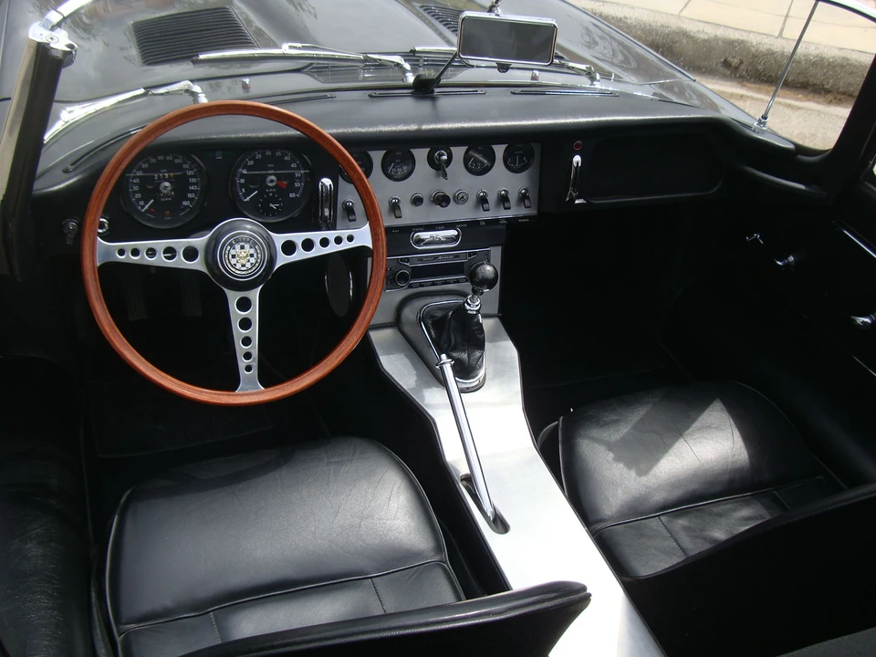 1961 Jaguar E-Type Series 1 - Image 3 of 5