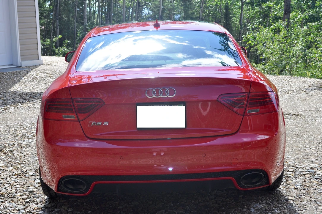 2015 Audi B8 RS5 - Image 2 of 11