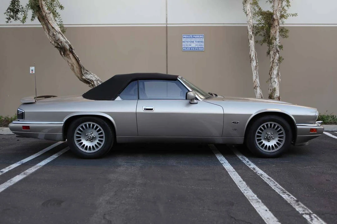1995 Jaguar XJS Convertible - Image 7 of 23
