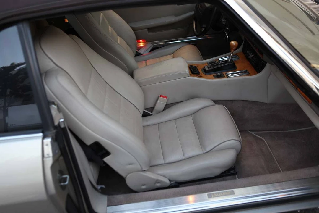 1995 Jaguar XJS Convertible - Image 18 of 23