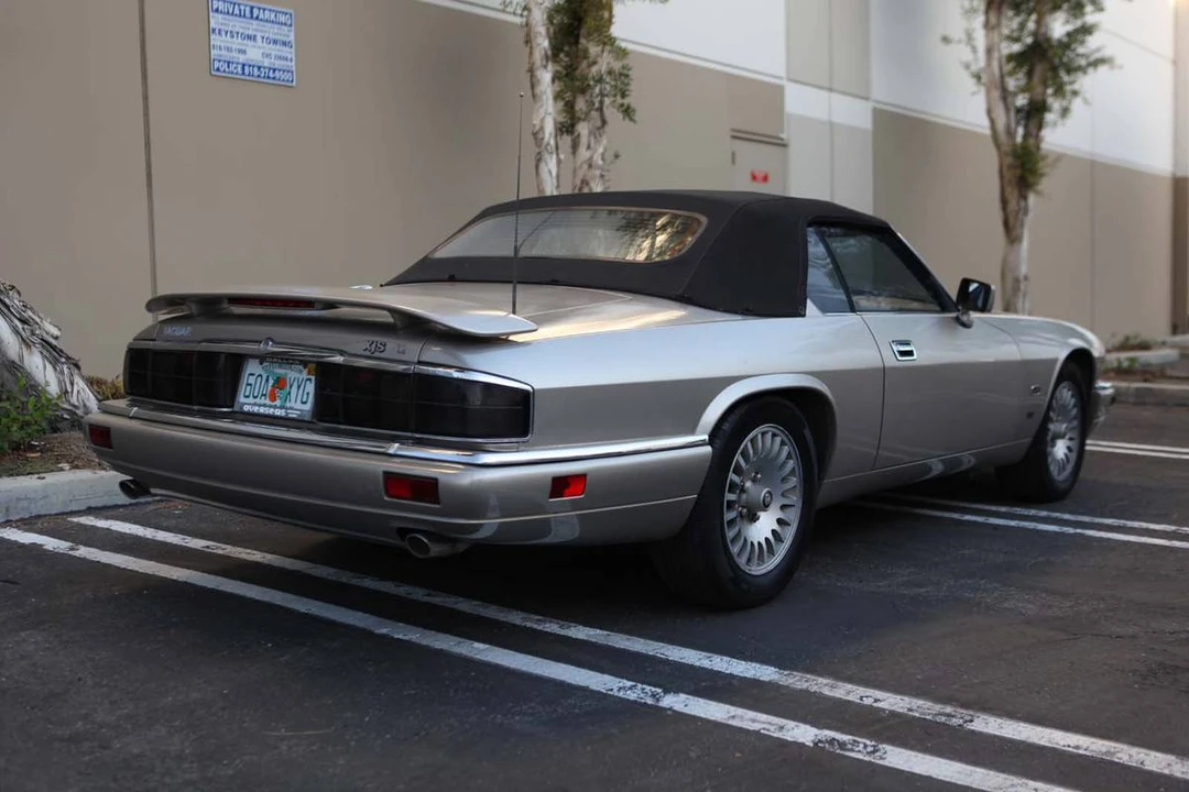 1995 Jaguar XJS Convertible - Image 8 of 23
