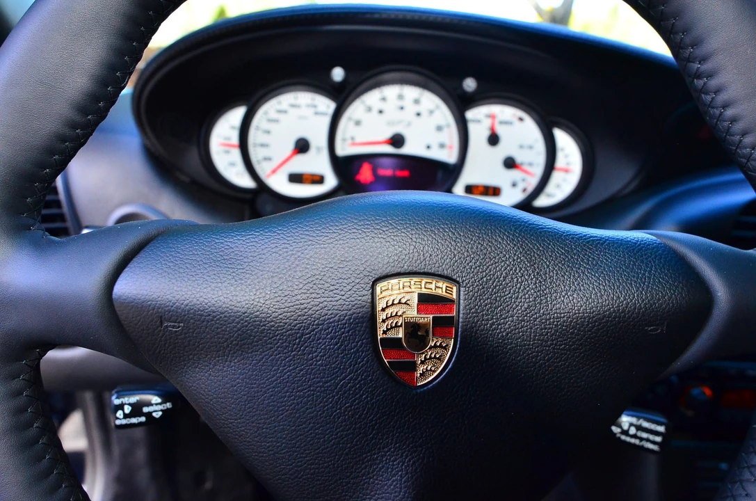 2004 Porsche 996 GT3 - Image 5 of 11